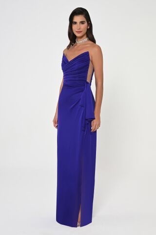 Straplez Üst Pliseli Yandan Yırtmaçlı Şifon Uzun Elbise Mor - 40